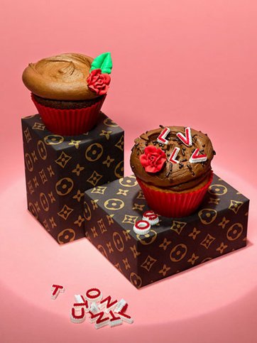 louis-vuitton-lv-cupcakes.jpg