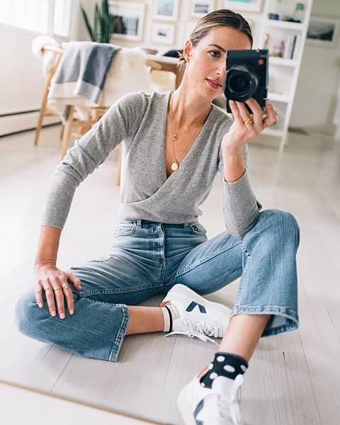 #01 (2).jpg