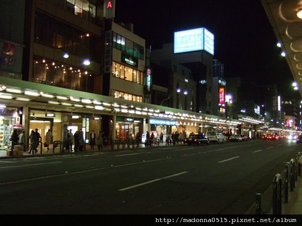 四条河原町夜晚