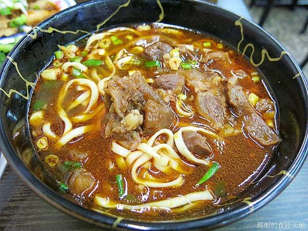 阿忠牛肉麵33.JPG