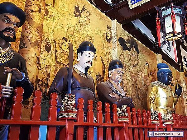 ◆上海自由行【豫園-上海城隍廟】古色古香的街道巡禮。南翔饅頭店蟹黃灌湯包