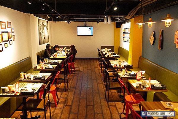 台北美食【Stan&amp;Cat史丹貓美式餐廳西門店】西門町美式餐廳。西門町運動餐廳。西門町早午餐