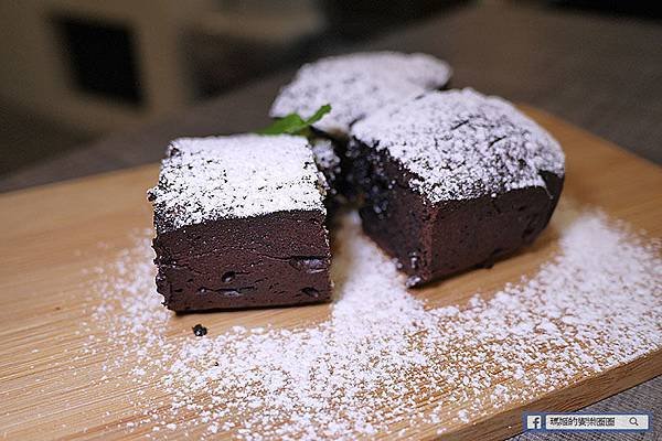 台北美食【GREEN BUNNY】內湖美式餐廳、內湖親子友善餐廳、內湖寵物友善餐廳、港墘站美式餐廳