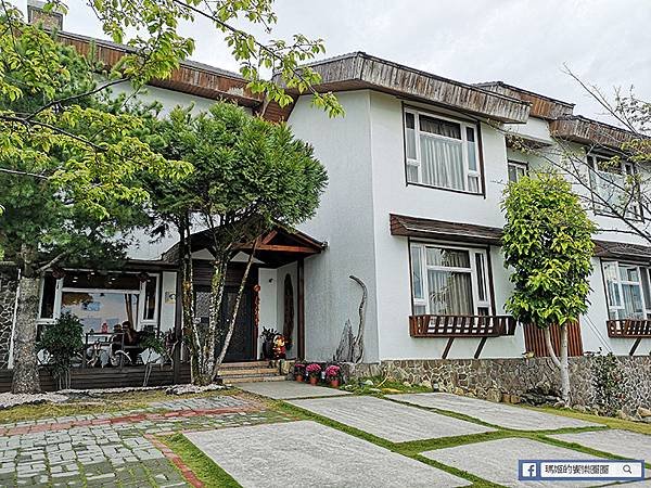 南投清境住宿推薦【愛薰閣會館】清境日式庭園風民宿/景觀房可見山巒美景/環境清幽早餐極佳