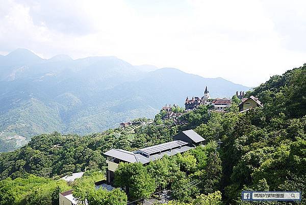 清境咖啡廳【清境來福居民宿】清境最美玻璃屋咖啡廳/北德都鐸式鄉村風糖果屋/網美必訪咖啡廳