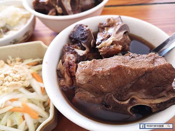 內湖美食推薦【四季補藥燉排骨】內湖必吃藥燉排骨/30年好味道老店
