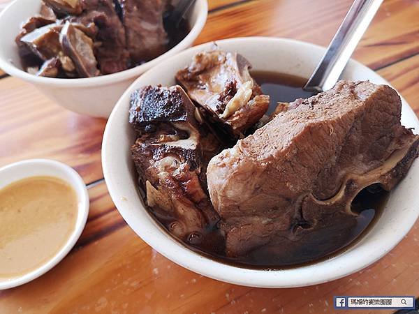 內湖美食推薦【四季補藥燉排骨】內湖必吃藥燉排骨/30年好味道老店