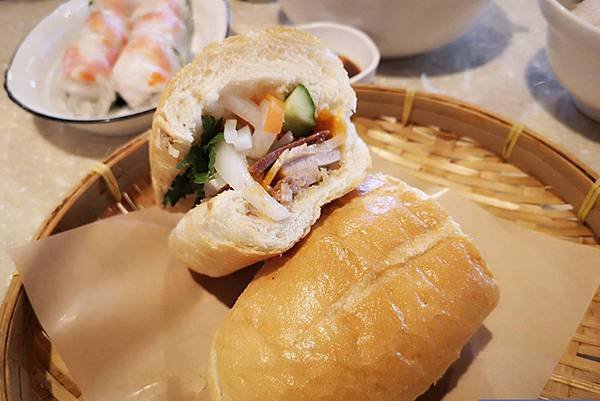 台北信義越南美食推薦，武鼎越豐越南美食，捷運市府站越南美食，台北永吉路越南料理