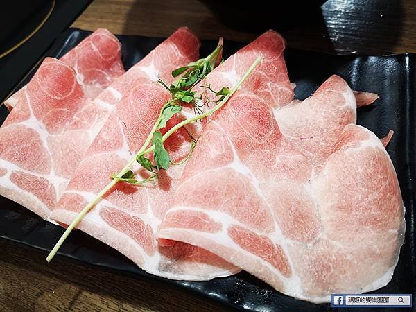 基隆火鍋，丸山日式涮涮鍋，冬天就是要吃火鍋，基隆美食