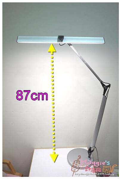 MAGIC學習型雙臂LED護眼臂燈 (7).JPG