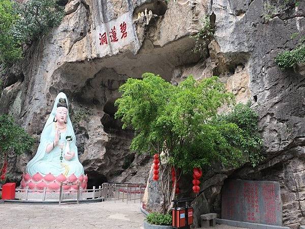 IMG_007碧蓮洞.jpg