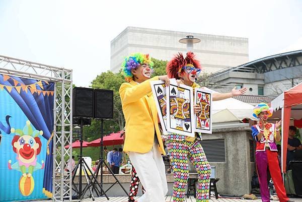 港區藝術中心兒童節氣球小丑、雜耍特技、魔術表演、魔幻泡泡秀