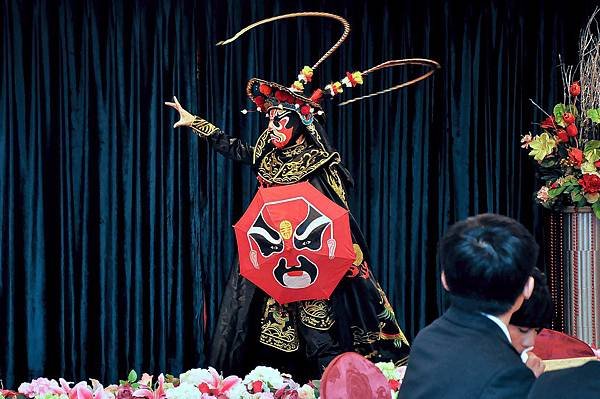 崇德大和屋魔幻婚禮魔術表演、氣球小丑、川劇變臉