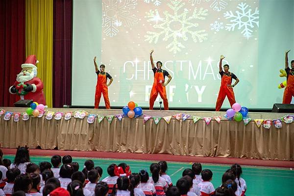 神奇寶貝幼稚園魔術表演、小丑表演