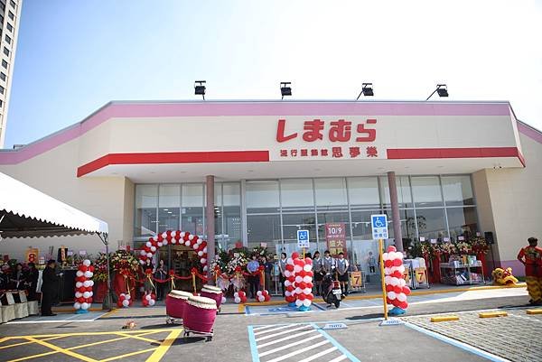 思夢樂楠梓店開幕剪綵活動主持人、舞龍舞獅