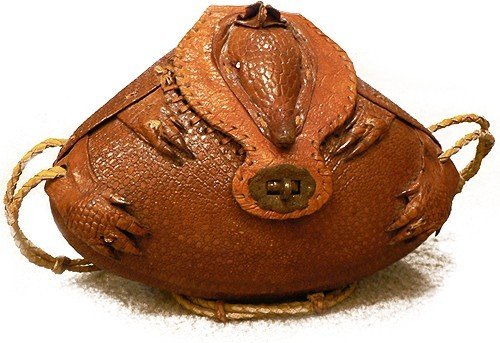 Armadillo Purse.jpg