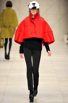 Burberry Prorsum F/W 2011 - Lisanne De Jong