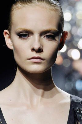 Lanvin S/S 2011 : Niume Smit