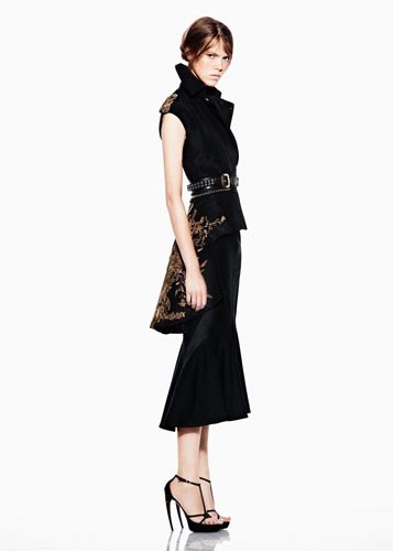 Alexander McQueen Resort 2012 - Josefien Rodermans