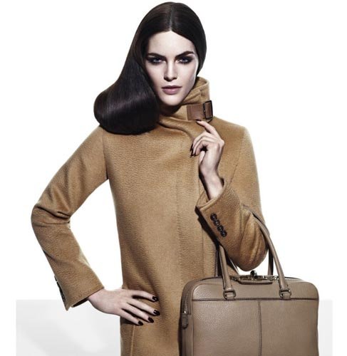 MaxMara F/W 2011 : Hilary Rhoda