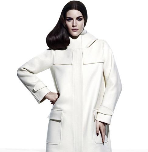 MaxMara F/W 2011 : Hilary Rhoda