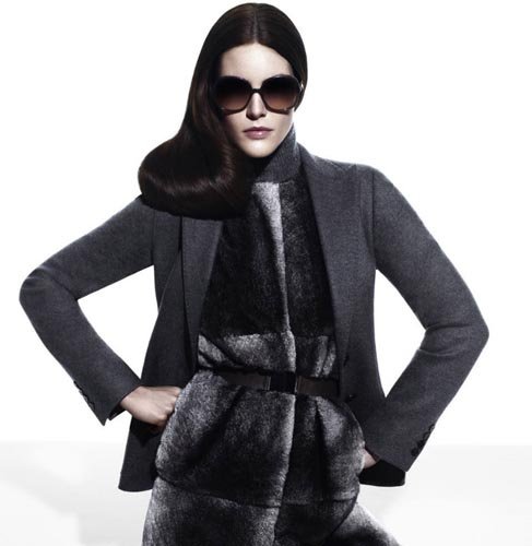 MaxMara F/W 2011 : Hilary Rhoda