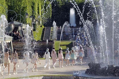 Chanel Cruise 2013 Versailles