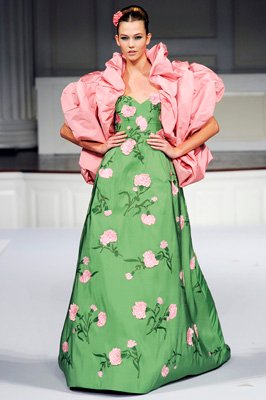 Oscar de la Renta S/S 2011 : Karlie Kloss