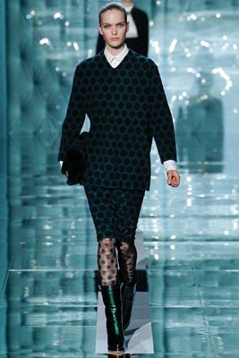 Marc Jacobs F/W 2011 - Mirte Maas