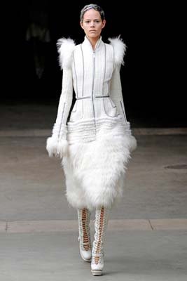 Alexander McQueen F/W 2011 - Freja Beha Erichsen