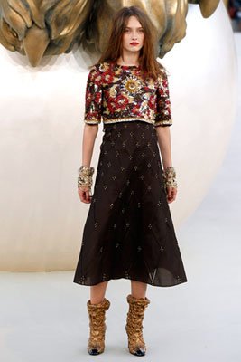 Chanel Haute Couture F/W 10.11:Karmen Pedaru