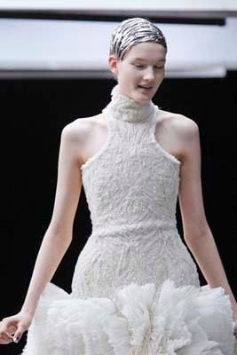 Alexander McQueen F/W 2011 - Kirsi Pyrhonen