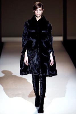 Alberta Ferretti F/W 2011 - Samantha Gradoville