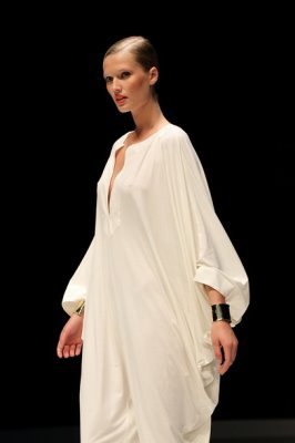MICHALSKY S/S 2011 - Toni Garrn
