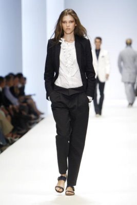 BOSS BLACK S/S 2011 - Yulia Kharlapanova