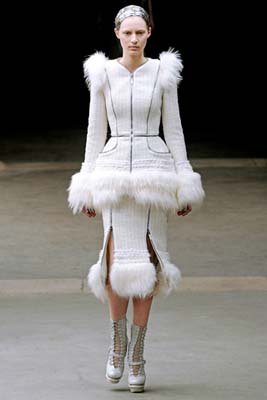 Alexander McQueen F/W 2011 - Julia Nobis