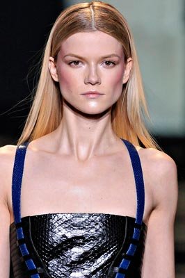 Versace F/W 2011 - Kasia Struss