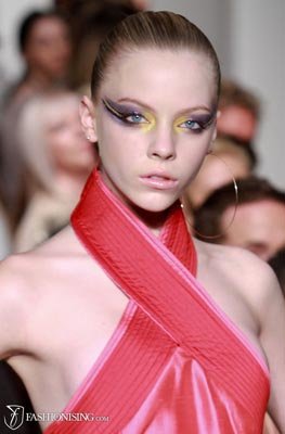 Alex Perry S/S 2011/12 - Skye Stracke