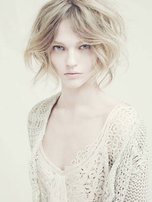 Alberta Ferretti S/S 2011 : Sasha Pivovarova