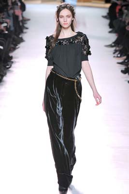 Nina Ricci F/W 2011 - Maddie Kulicka