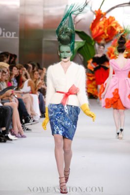 Christian Dior Haute Couture F/W 2010:Lisanne De Jong