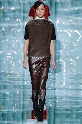 Marc Jacobs F/W 2011 - Arizona Muse