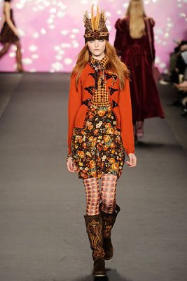 Anna Sui F/W09 - Vlada Roslyakova