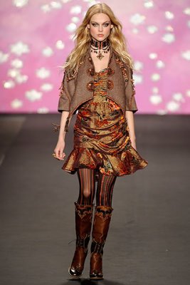 Anna Sui F/W09 - Viktoriya Sasonkina