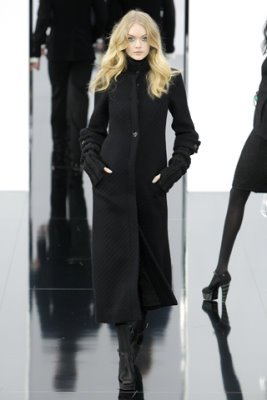 Chanel F/W&apos;09 - Lindsay Ellingson