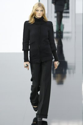 Chanel F/W&apos;09 - Angela Lindvall