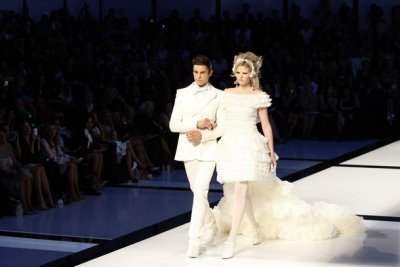 Chanel Haute Couture F/W 09.10 - Baptiste Giabiconi &amp; Lara Stone