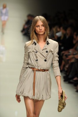 Burberry Prorsum S/S 2010 - Anna Selezneva