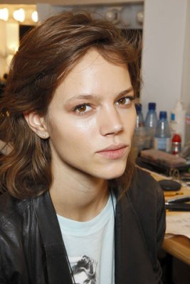 Burberry Prorsum S/S 2010 - Freja Beha Erichsen