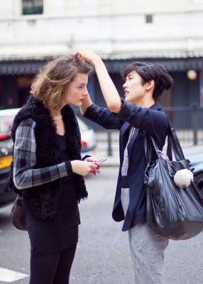 altamira: Models Off Duty - Sara Blomqvist &amp; Tao Okamoto